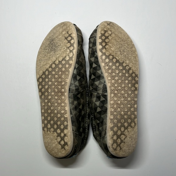 Geometric Toms - Picture 5 of 5